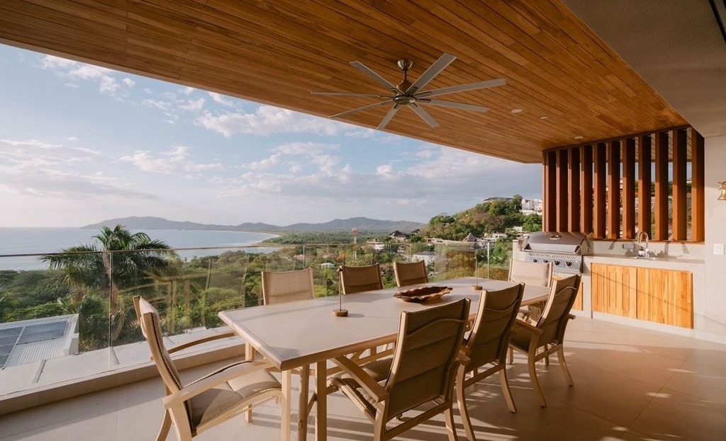 The Ultimate Ocean View Residence Walking Distance to the Beach