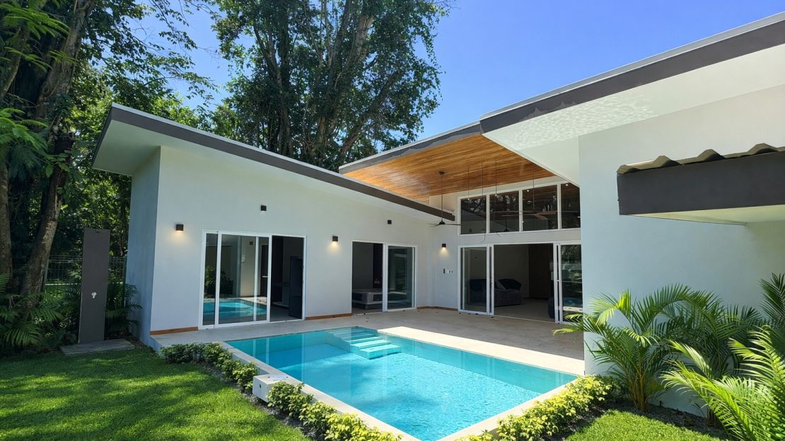 Cahuita - Talamanca For Sale 367 | RE/MAX Costa Rica Real Estate