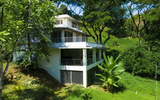 Nativa Resort 5-Bedroom House on Large Lot