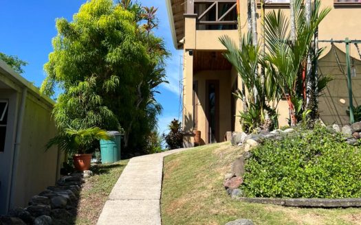 Great opportunity 3 Bed 3 Bath Home in Playa Hermosa – Loma del Mar