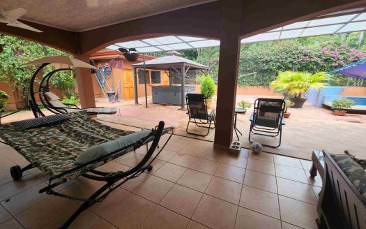 Jaco Multi-Family Compound | Private Pool and Solar | Perfect for large groups and Rental Income