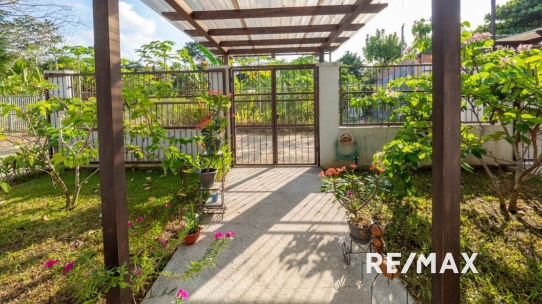 Garabito Central Pacific Costa Rica>Jaco>Pueblo Nuevo For Sale 43990 | RE/MAX Costa Rica Real Estate