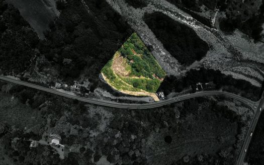 1 Ha Lot for sale in San Pedro: River, Versatile Climate & Utilities