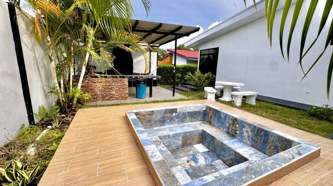 jacuzzis