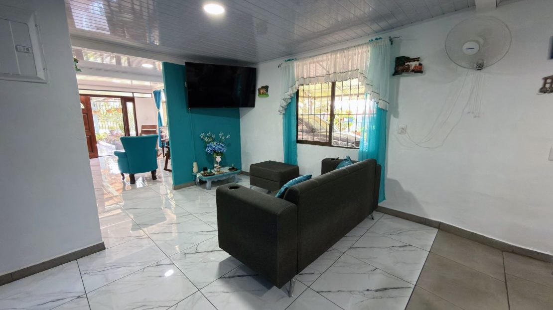 For Sale: Beautiful 3-Bedroom Home in Perez Zeledon