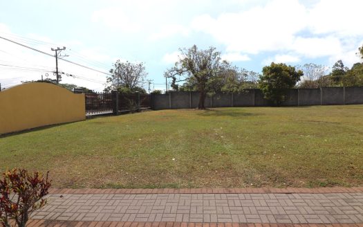 FOR SALE – Lot in La Hacienda Condominium | Santo Domingo, Costa Rica SP