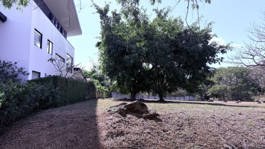 For Sale exclusive lot in Alajuela