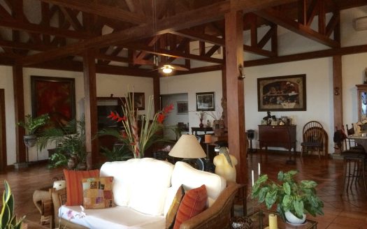 House | Ocean View