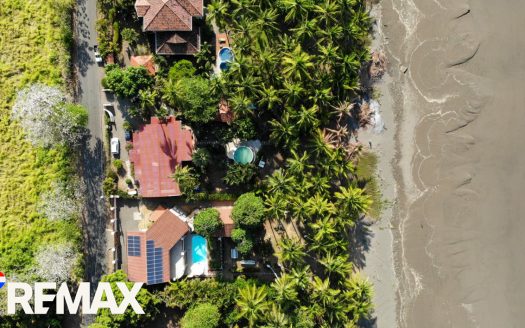 Esterillos Este Beachfront Boutique Hotel