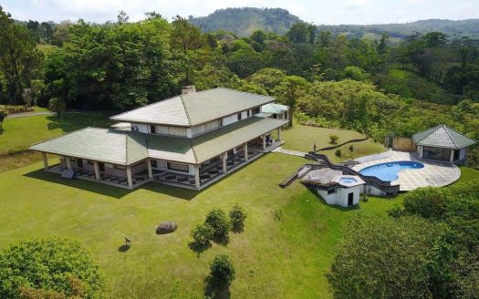 Exclusive Lake View Estate in Lake Arenal, Guanacaste
