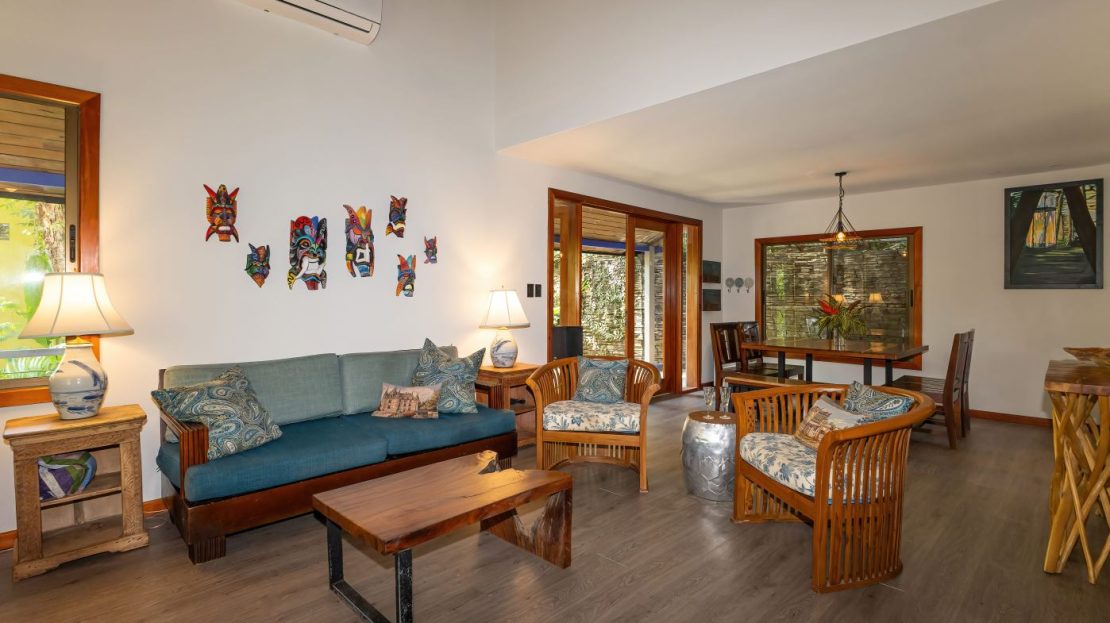 Casa Hermanas: Jungle Retreat With Pool