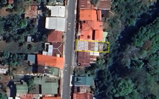 200 m² House with Immediate Access to Services in Barrio Unesco: Privileged Location in Pérez Zeledón