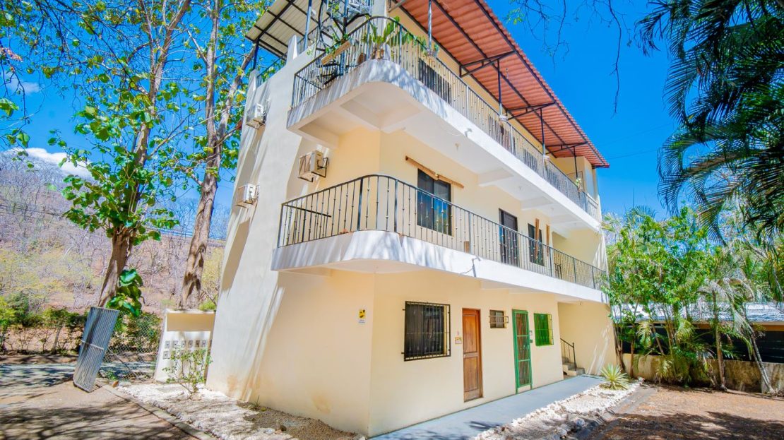 Vista Perfecta 2 – Unit 15 | Ground Floor Studio Near Nature & Coco