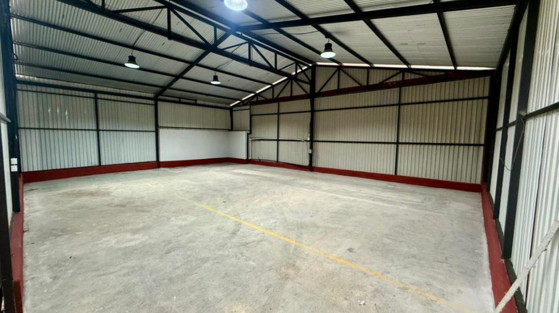 Warehouses for Rent – Ready to Operate – 10 Minutes from the Airport!