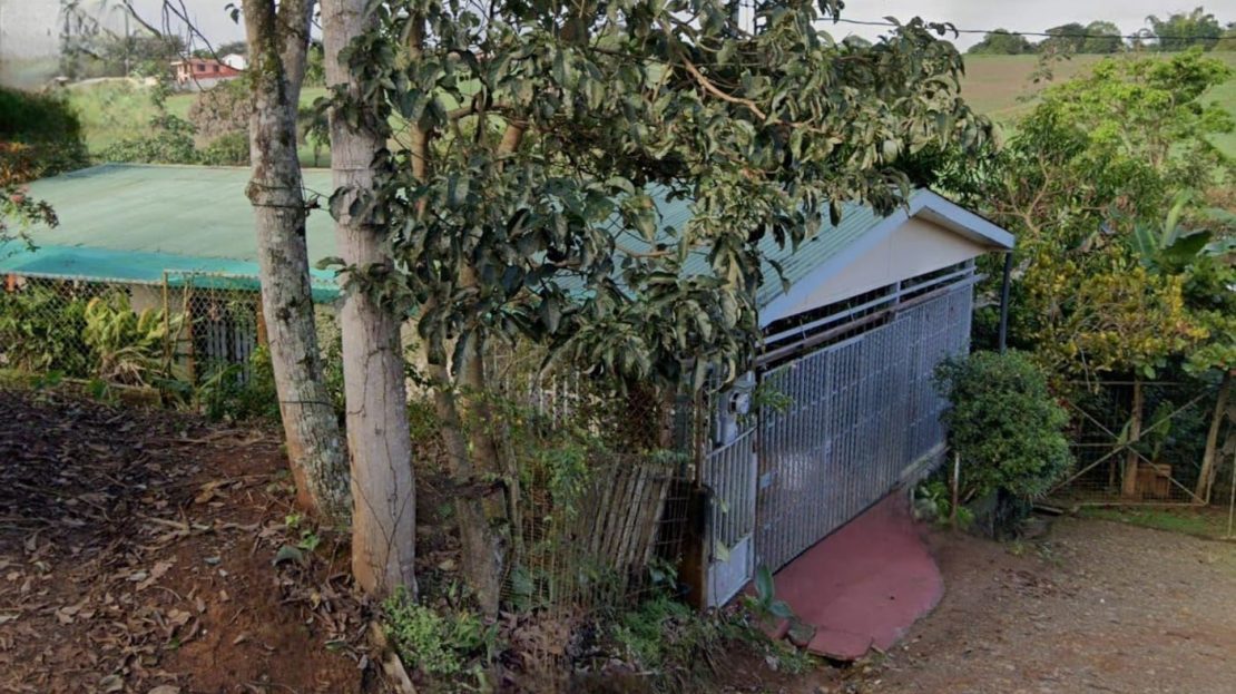 For Sale: 80 m² House on a 1