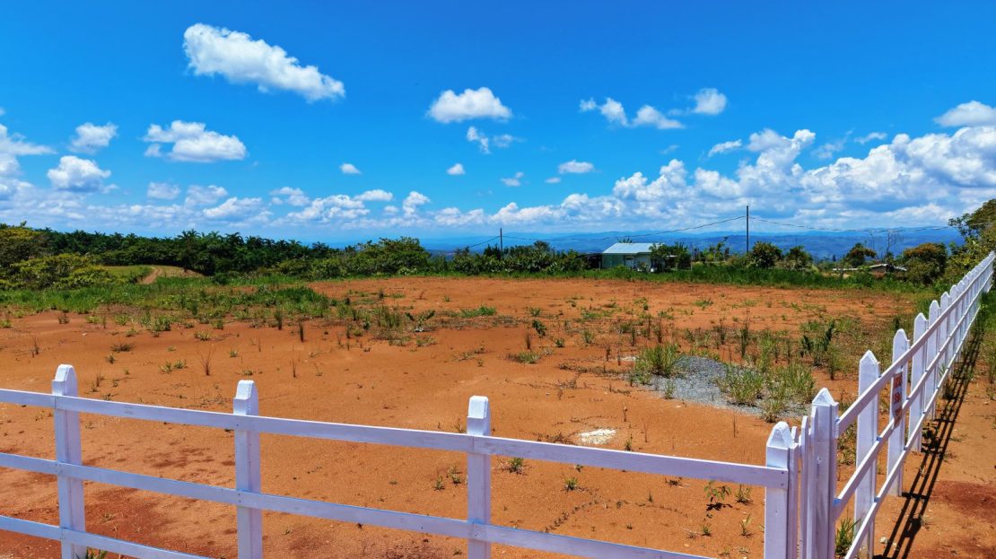 Cajón: With Natural Water Spring & Prime Topography