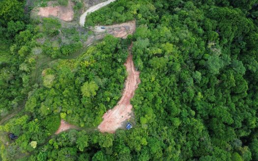 Lot for relaxing with sea and mountain views