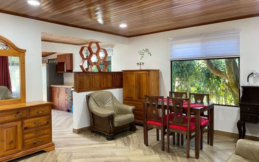 Furnished house for Rent in Grecia