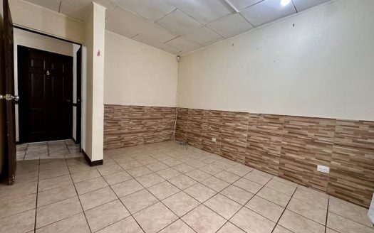 Office in Sabana Oeste with all services included – $325/month