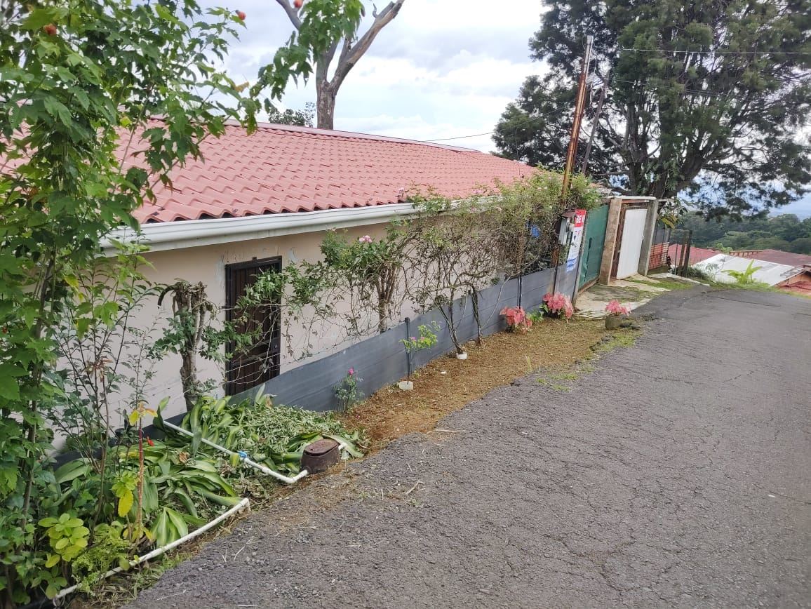 Organic Farm with Valley Views — Ideal for Residential or Agriculture-Cajon Grecia