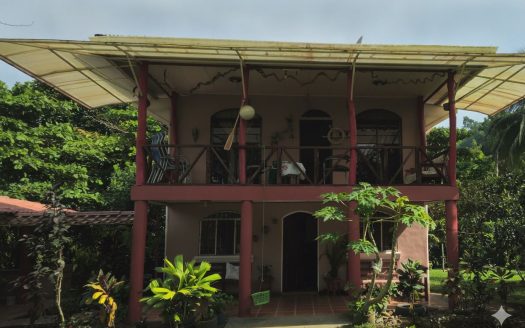 Incredible Country Estate in Sarapiqui! 2-Story House on an Expansive 31,377 Sq Ft Lot – Residencial Beula