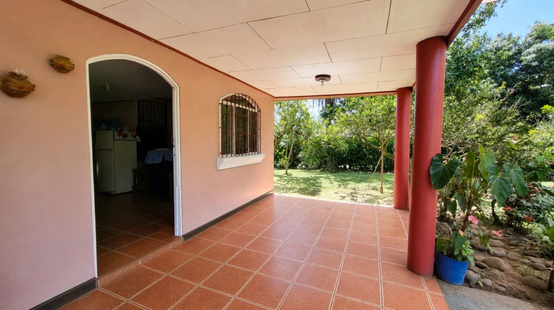 Incredible Country Estate in Sarapiqui! 2-Story House on an Expansive 31