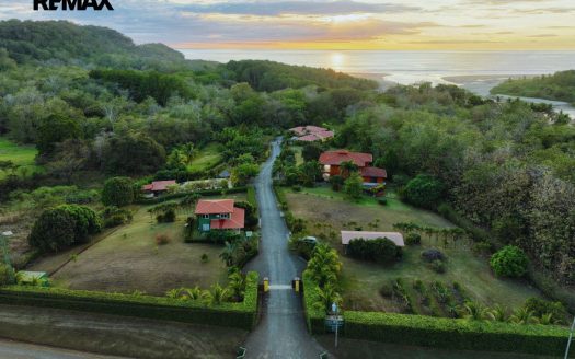 Punta Dakota – Boutique Retreat & Investment Estate Near Playa Coyote | 14 Bedrooms on 2.5 Hectares