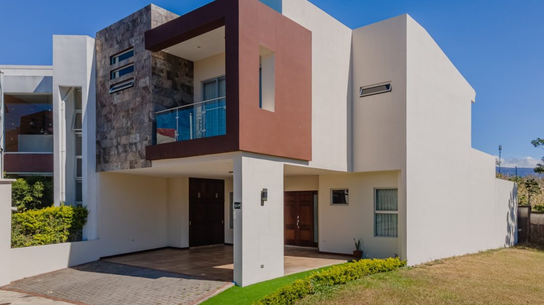 Costa Rica Real Estate