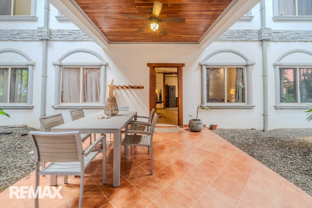 ARCO IRIS II CONDO, NOSARA