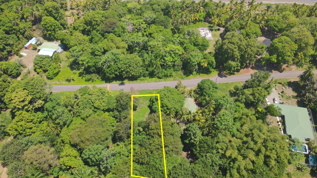 Best-Priced Beach Lot in Matapalo – Ready to Build with Utilities Available