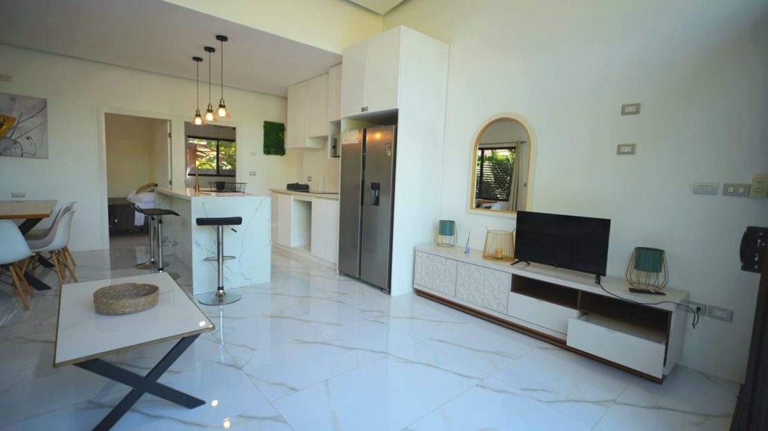 Luxury Home for Sale in Bahía Ballena | 500 m from Marino Ballena National Park