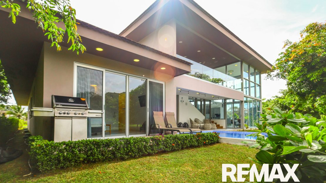 Garabito Central Pacific Costa Rica>Hermosa Beach For Sale 103876 | RE/MAX Costa Rica Real Estate