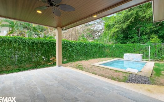 NEW Beautiful 3-Bedroom Home with Pool I Hermosa Beach