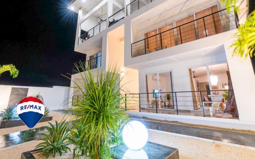Titled Beachfront Luxury Apartment Building | Hermosa Beach Jaco