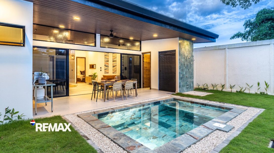 Garabito Central Pacific Costa Rica>Hermosa Beach For Sale 98030 | RE/MAX Costa Rica Real Estate