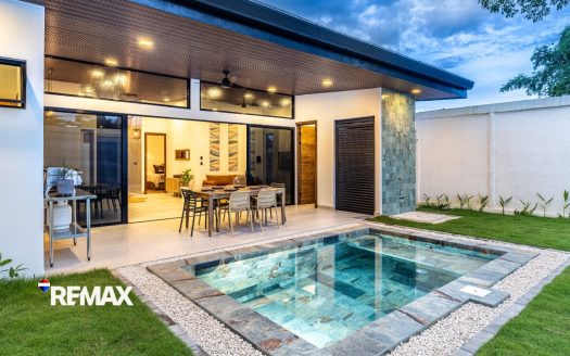 Garabito Central Pacific Costa Rica>Hermosa Beach For Sale 98030 | RE/MAX Costa Rica Real Estate