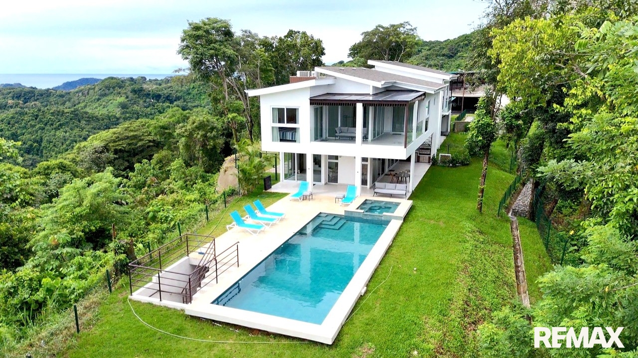 Mar a Mar Luxury Oceanview Villa