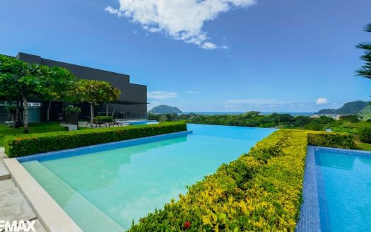 Panoramic Ocean View Living I Altos de Montserrat