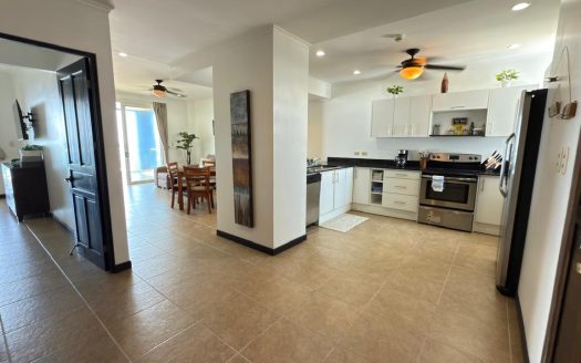 Stunning Oceanfront Condo in South Jacó with Panoramic Views