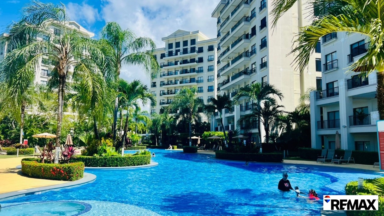 Condo moderno 3H en Jaco Bay | Comunidad privada y atardeceres
