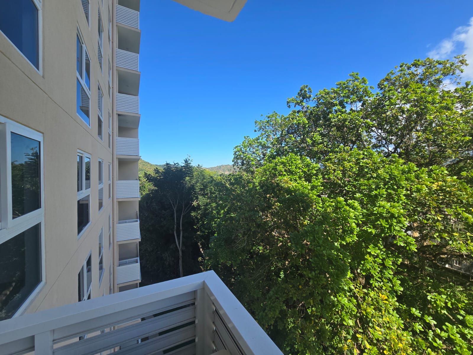 Jaco Live two-bedroom new condo