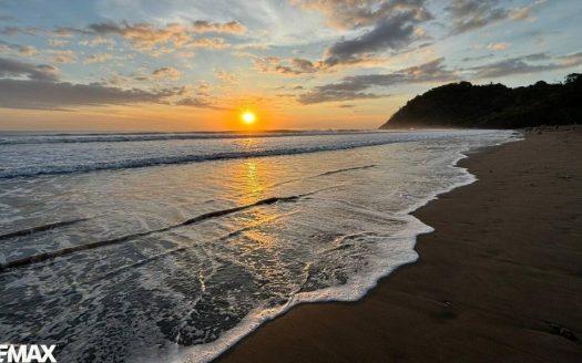Beachfront Condo for Sale in Jaco Beach