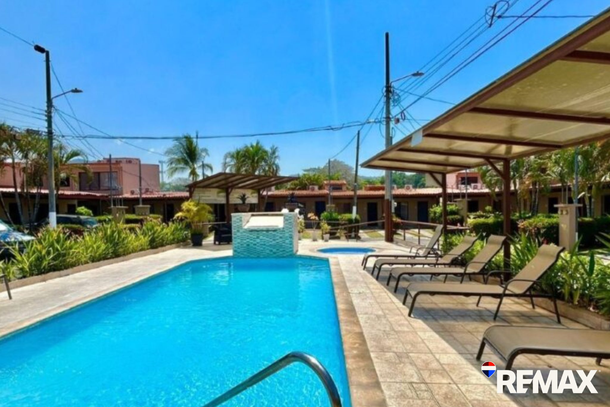 Brand New Remodeled 1-Bedroom + Loft Condo