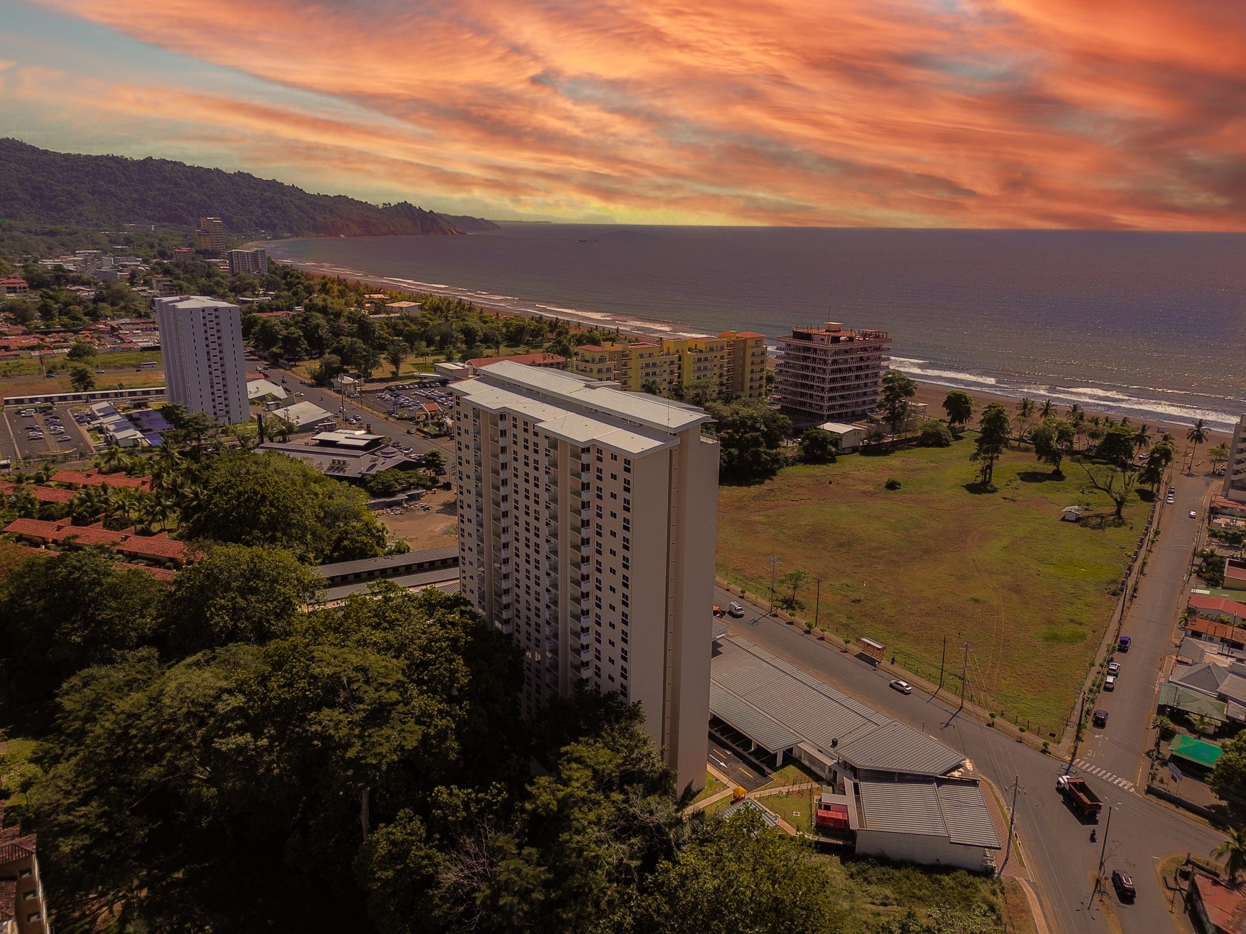 3 Bedroom Ocean View | LIVE Jaco 18th Floor