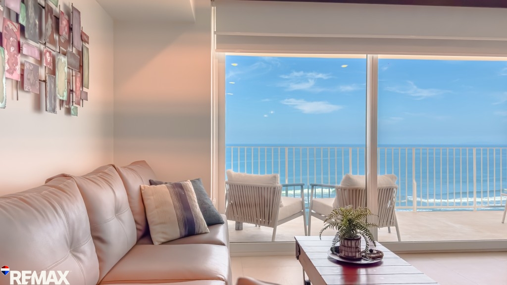 Oceanfront Living at Pacific Point 1101 – Jaco Beach, Costa Rica