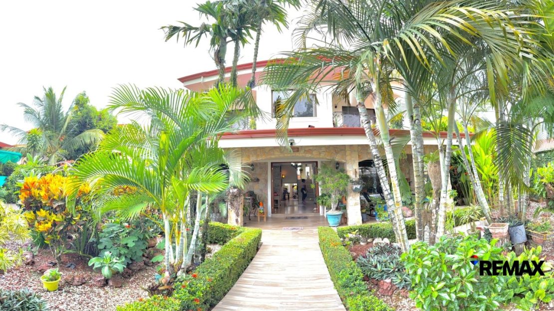 Garabito Central Pacific Costa Rica>Jaco For Sale 108845 | RE/MAX Costa Rica Real Estate
