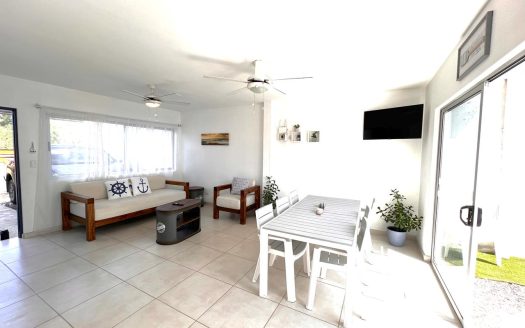 Venta de Casa- Casa Remy en Playa Jacó