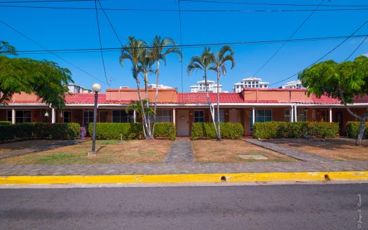 Jaco Beach Cozy Gated 1-Bedroom Condo