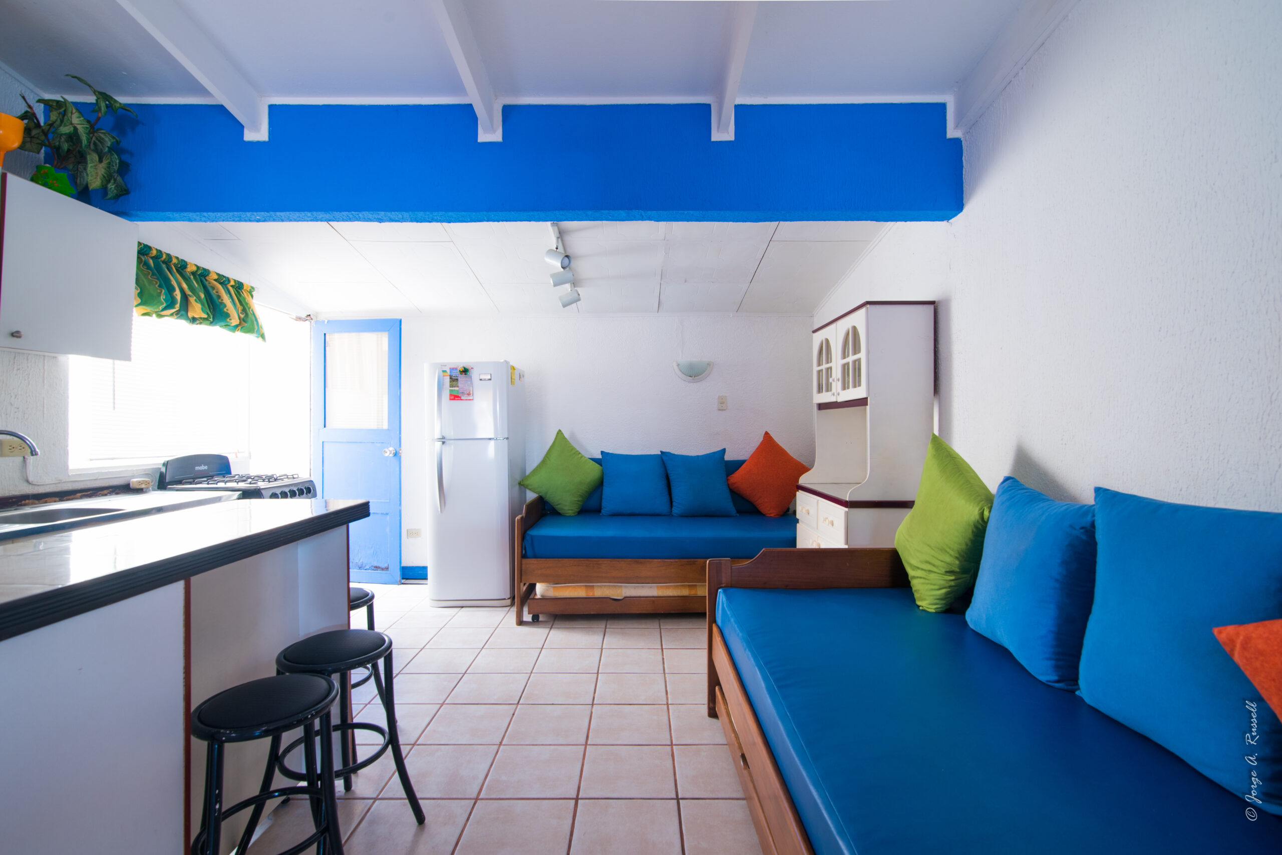 Jaco Beach Cozy Gated 1-Bedroom Condo