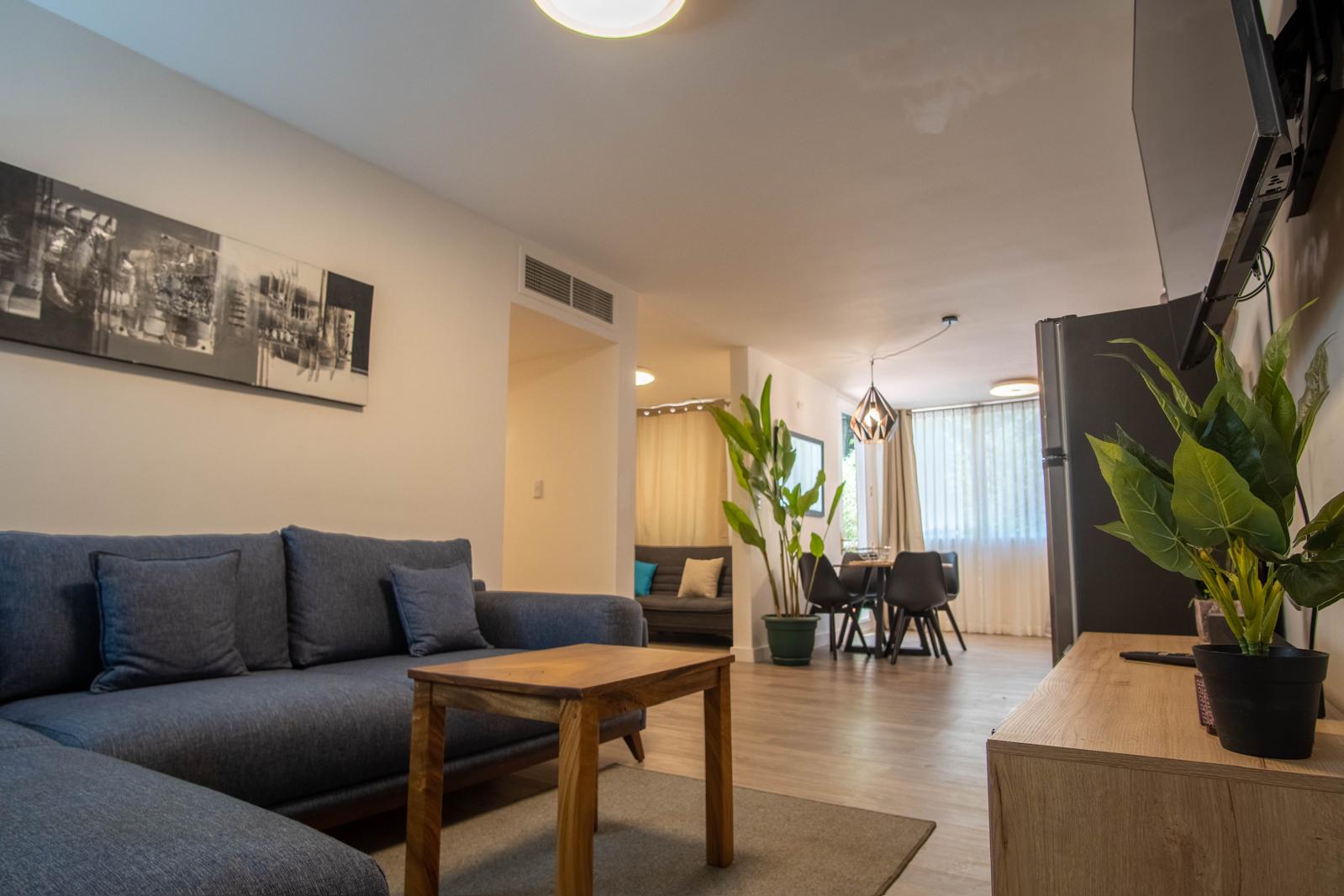 Opportunity 2 Bedroom, 2 Bathroom Condo in Costa Linda #403, Jaco Beach